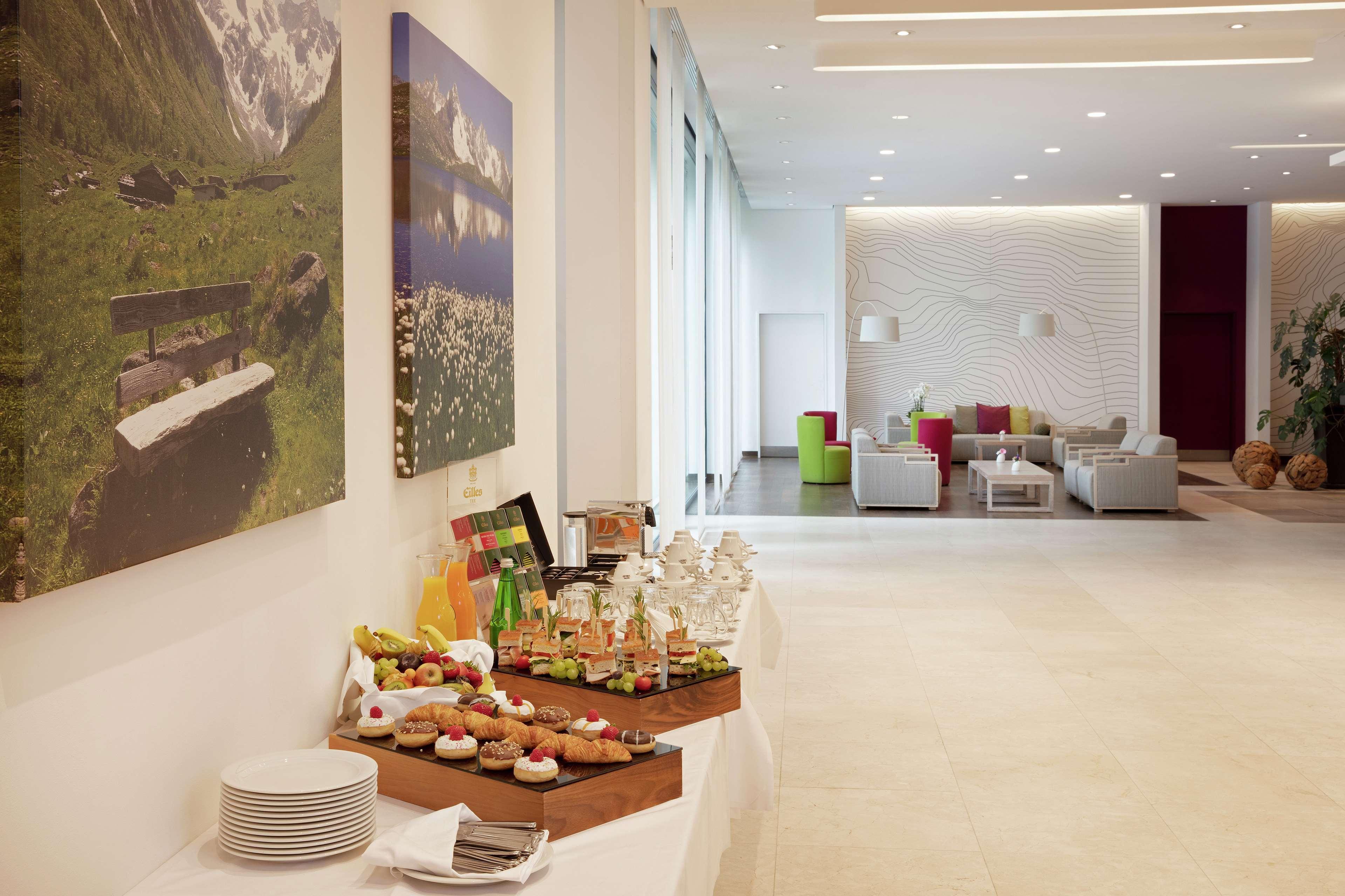 Hilton Garden Inn Davos Exterior foto