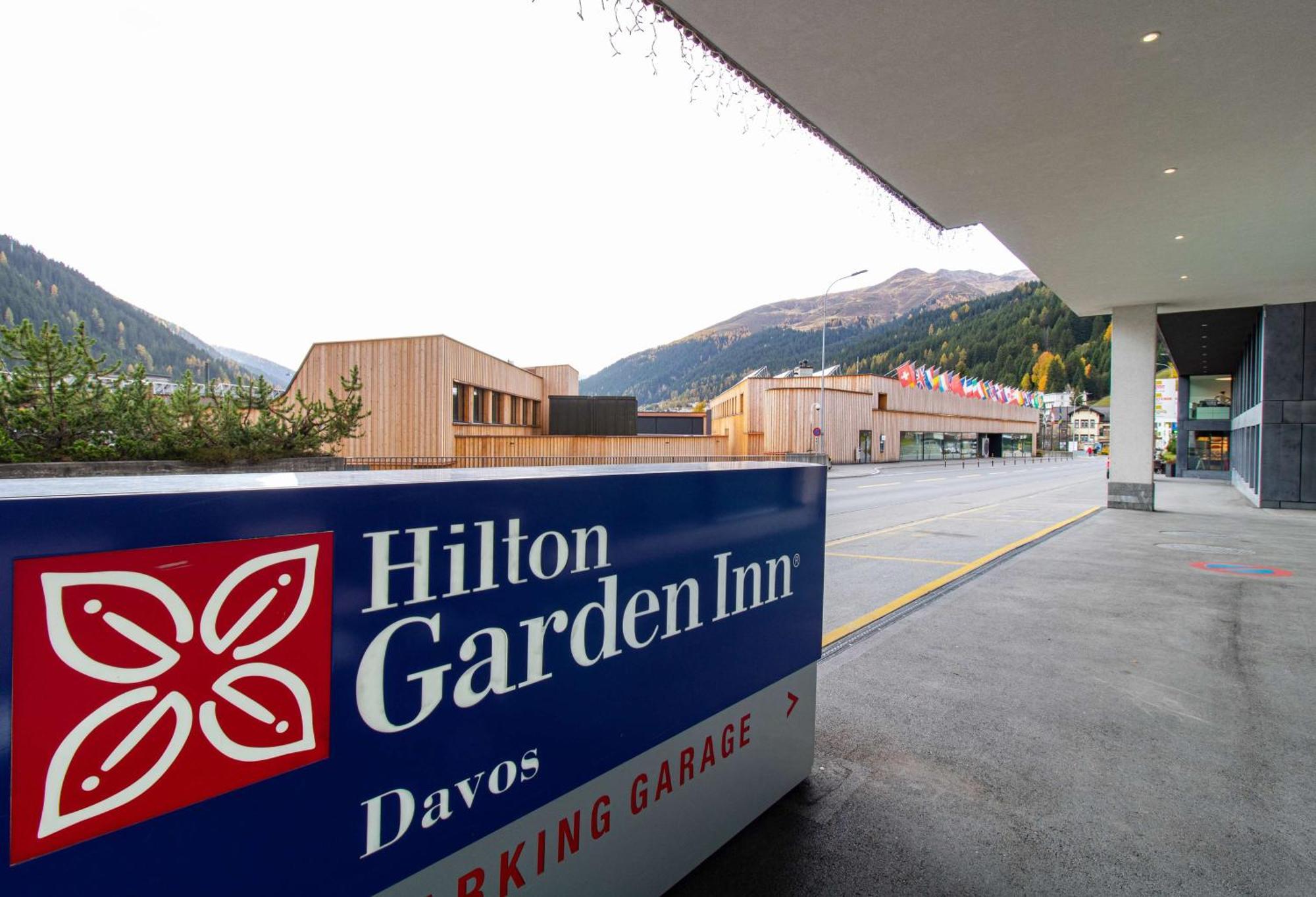 Hilton Garden Inn Davos Exterior foto