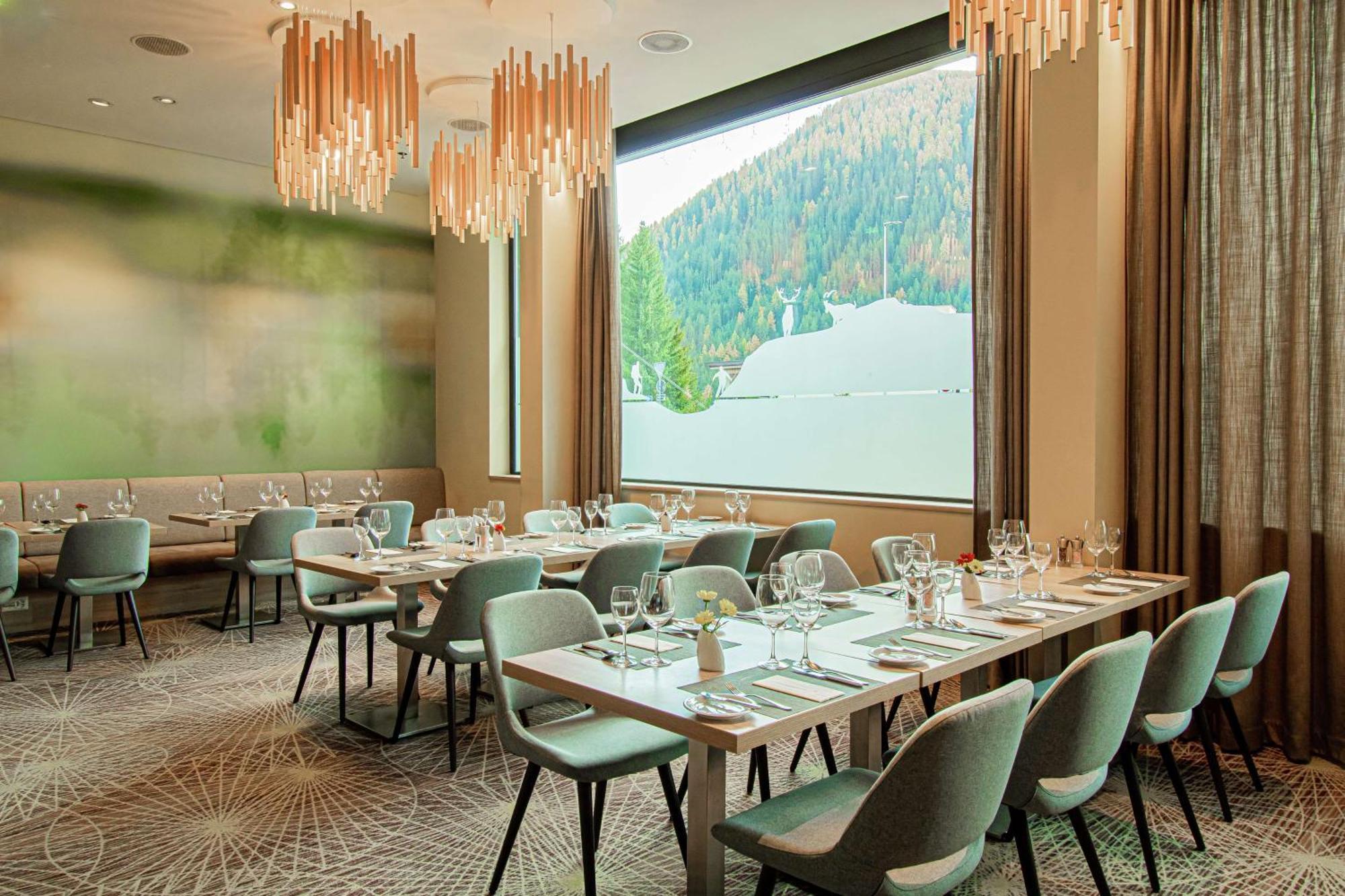 Hilton Garden Inn Davos Exterior foto