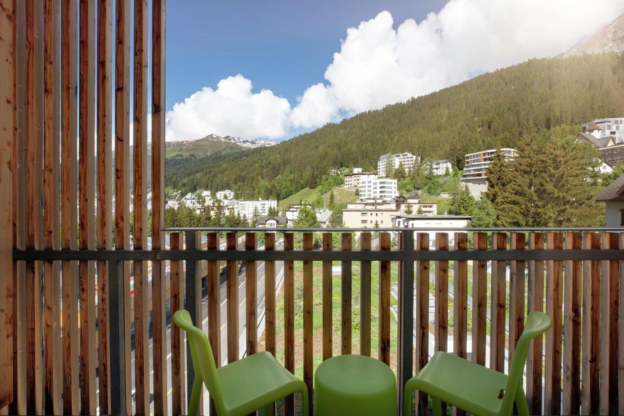Hilton Garden Inn Davos Exterior foto